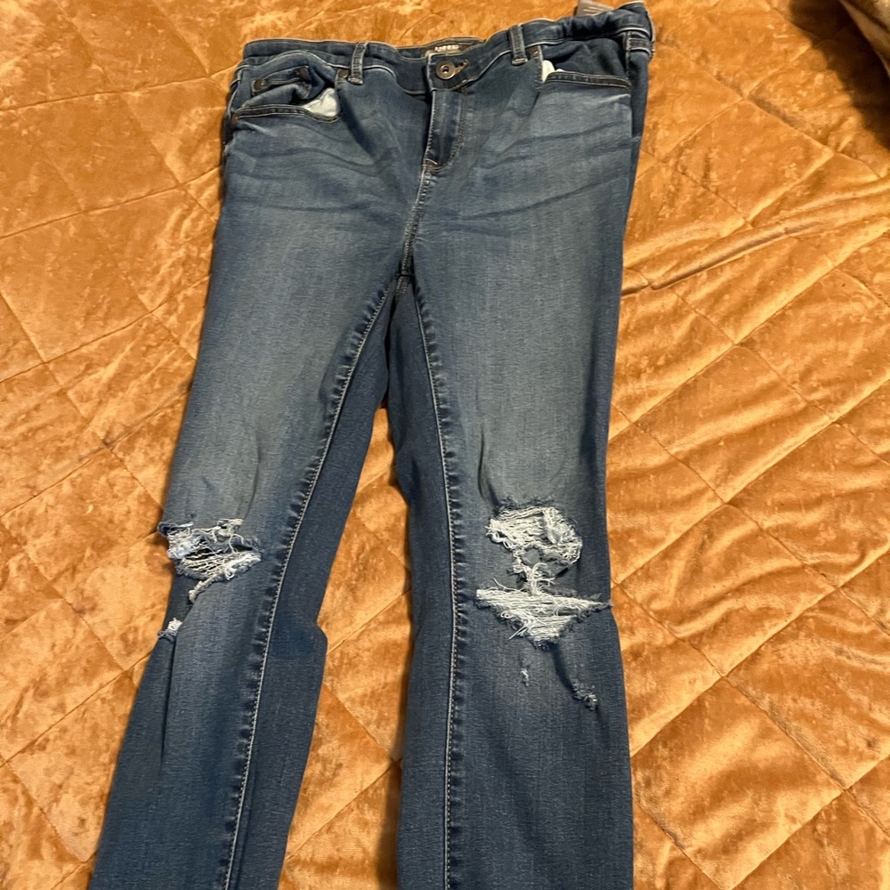 Torrid midfit super skinny 12T